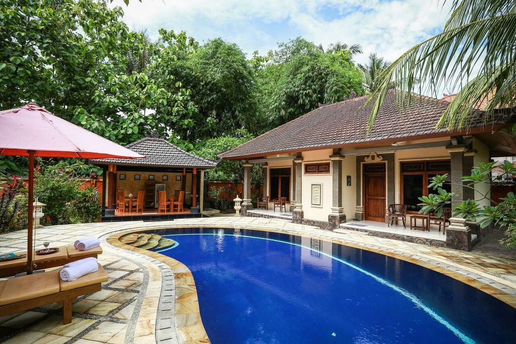Villa Maryadi Lovina  Bagian luar foto