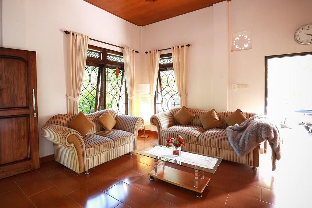 Villa Maryadi Lovina  Bagian luar foto